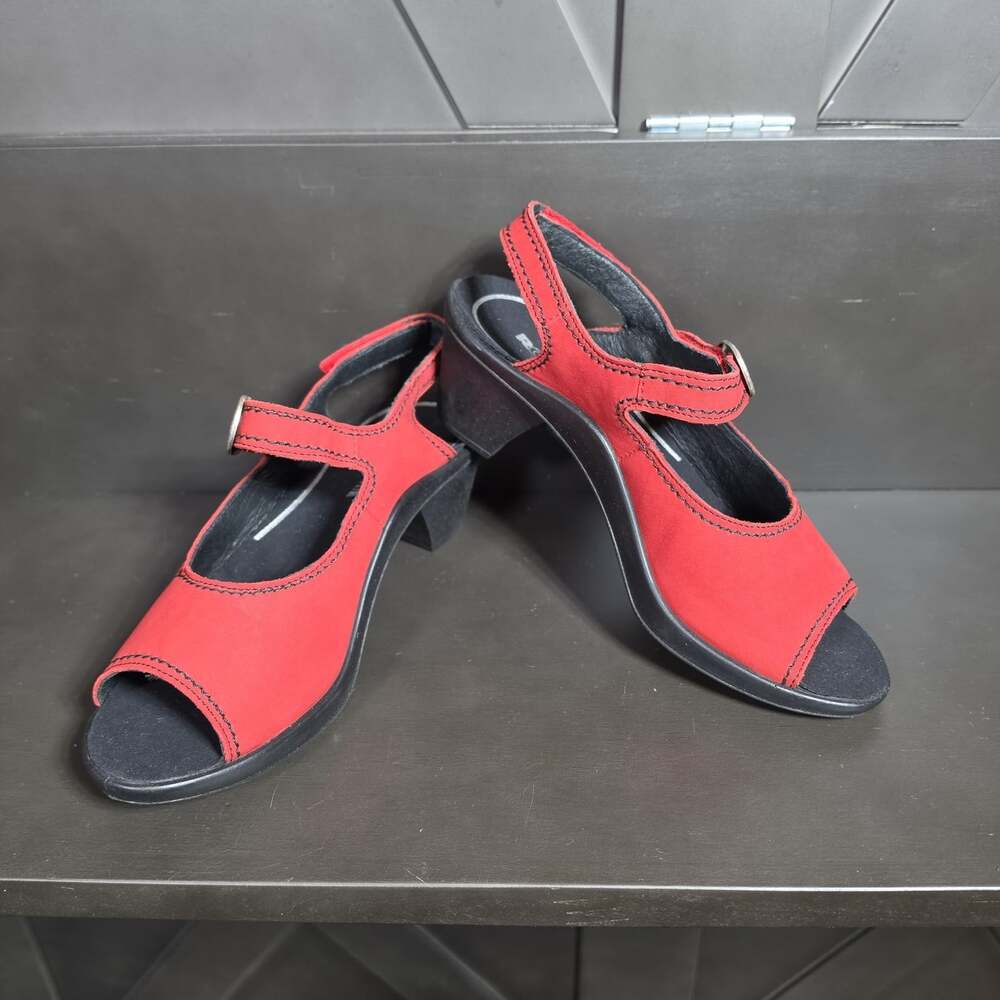 Romika Sandals Shoes Womens Size 6.5 Red Leather Strappy Sandals Wedge Comfort